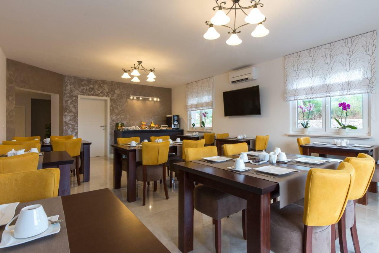 B&B Villa Maris Punat Ngoại thất bức ảnh